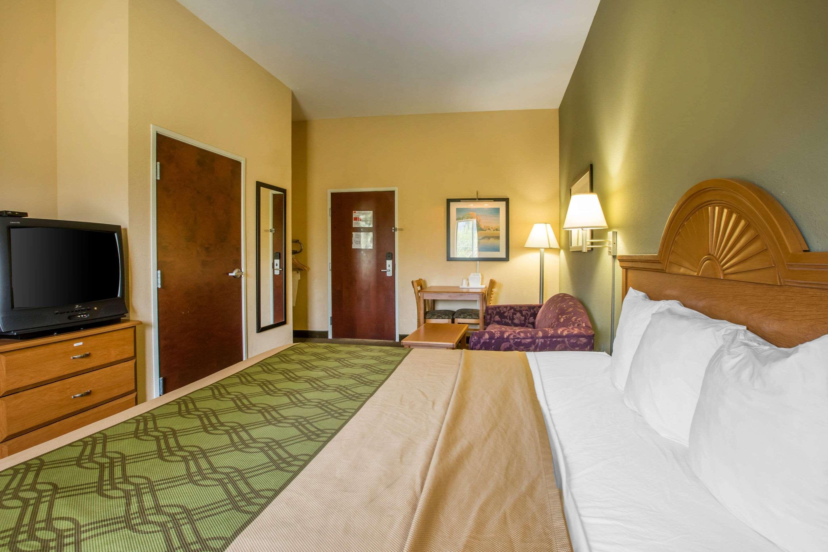 Econo Lodge Βαλντόστα Εξωτερικό φωτογραφία