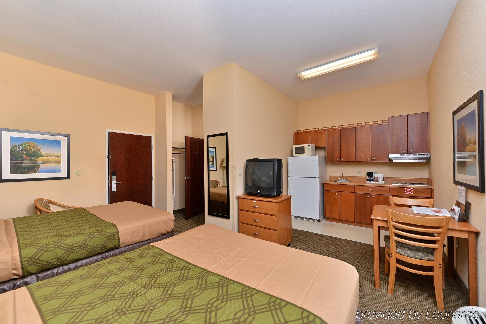 Econo Lodge Βαλντόστα Εξωτερικό φωτογραφία
